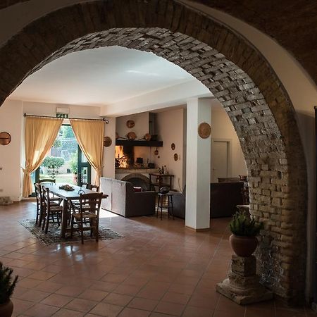 Il Casale Degli Ulivi B&B Ascoli Piceno Bagian luar foto