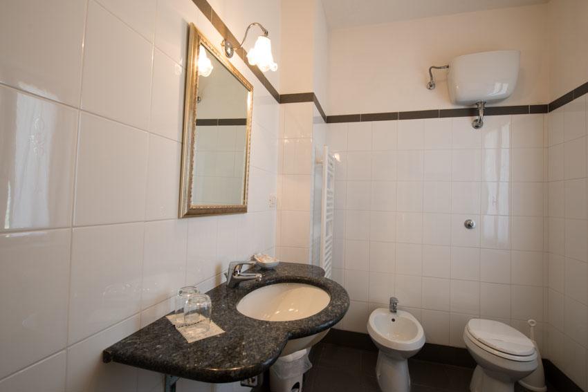 Il Casale Degli Ulivi B&B Ascoli Piceno Bagian luar foto