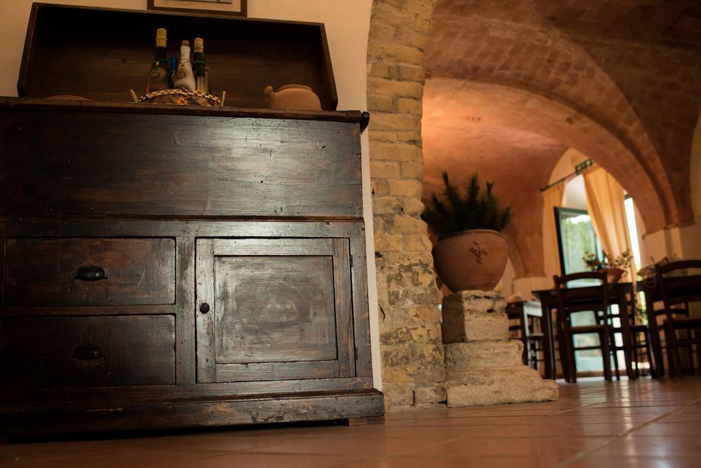 Il Casale Degli Ulivi B&B Ascoli Piceno Bagian luar foto